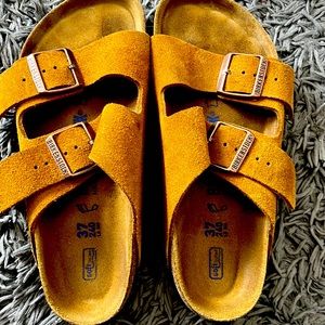 Camel suede Birkenstocks size 37 M